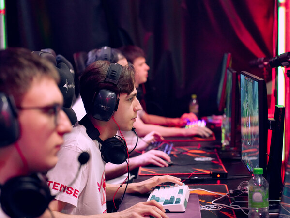 Phygital sports 運動員比賽