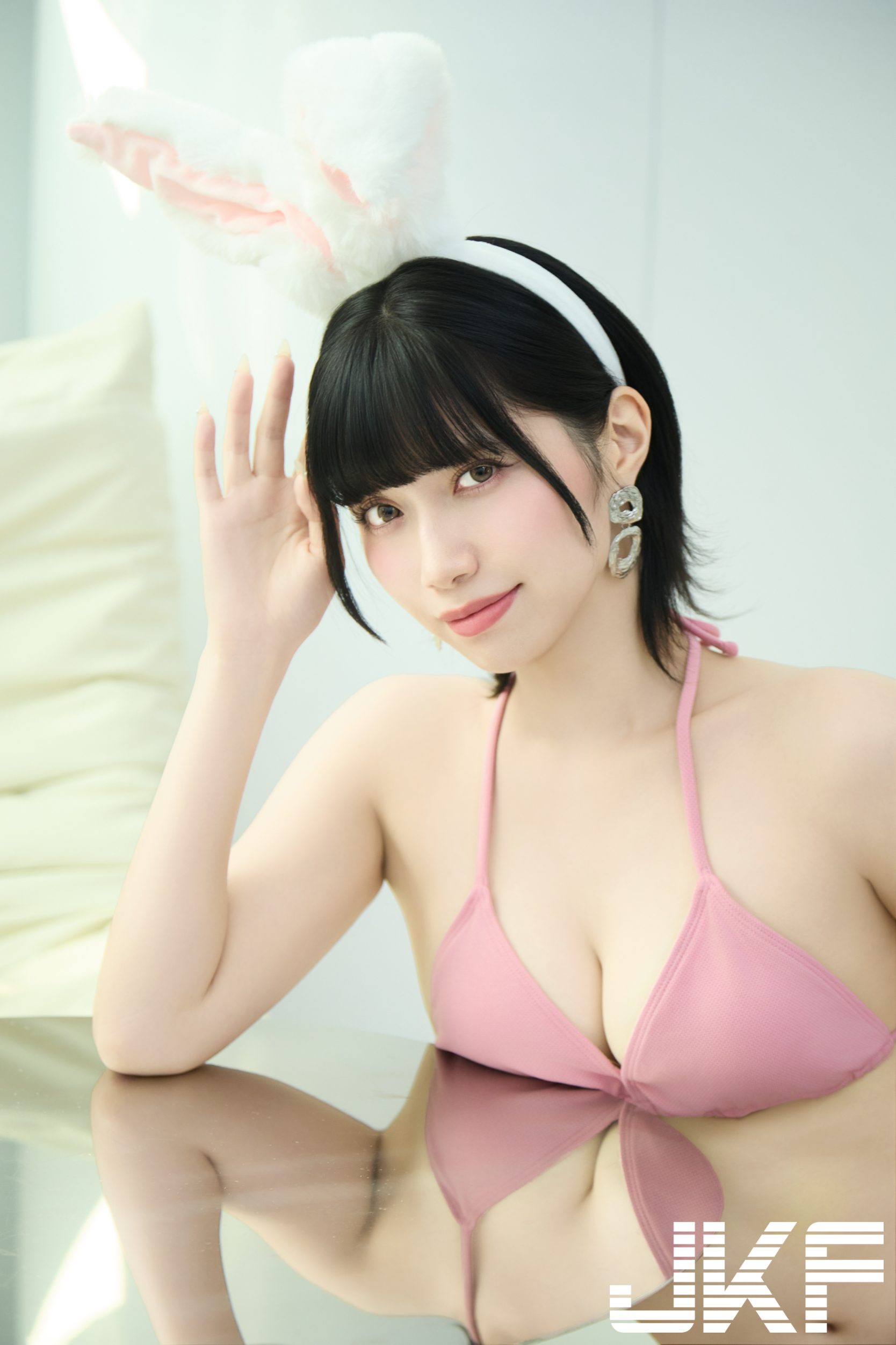 新勢力女優也有「完美友達」石原希望 村上悠華化身爆乳月兔 新勢力女優也有「完美友達」石原希望 村上悠華化身爆乳月兔