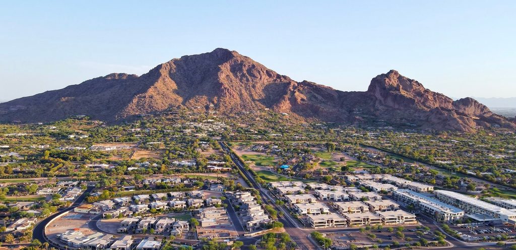 No 250016-2 Camelback Mountain 來源 Visit Arizona - 報新聞 Mega News