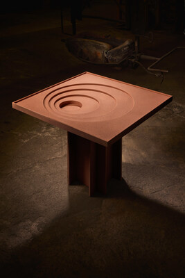 四個獨一無二的傳粉者浴缸之一，於 Kohler 歷史悠久的鑄造廠鑄造